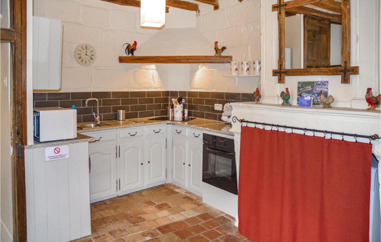 Amazing Home In Fontevraud Labbaye With Wifi Luaran gambar